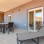 Apartamento Beach Front Apartment In Brodarica