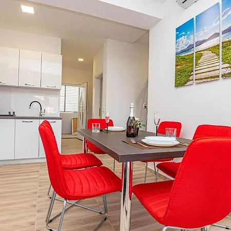 Apartamento Beach Front Apartment In Brodarica *